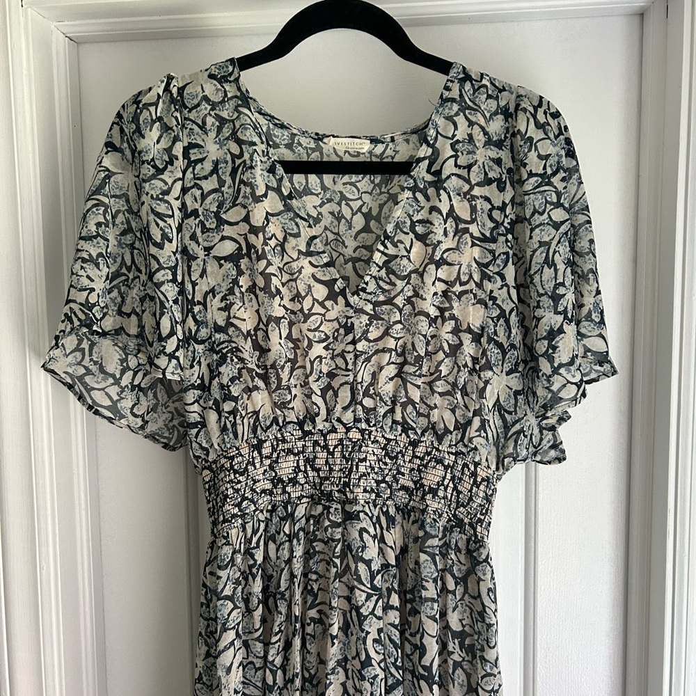 Lovestitch Enchanted Garden. Green and White Flutter Sleeve Midi Sundress.